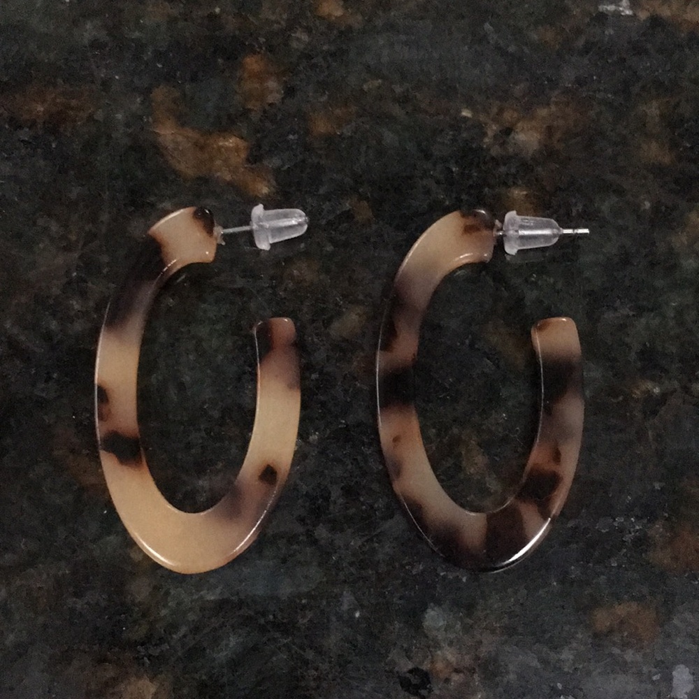 Tortoise shell earrings
